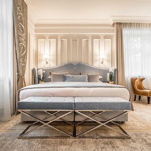 Executive King Suite